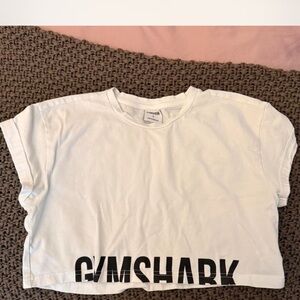 Cropped Gymshark workout top